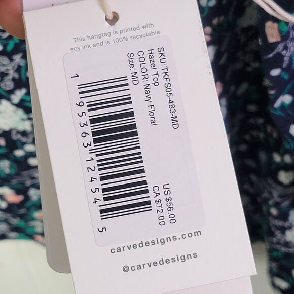 Carve Designs Womens Sz M Blue Floral Short Sleeve Hazel Semi Crop Top - Picture 8 of 11